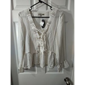 Cozy Casual Top Size M Beige And Brown Long Sleeve String Tie